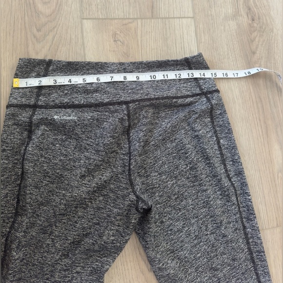 Columbia Black and White Knit Leggings - Picture 3 of 8
